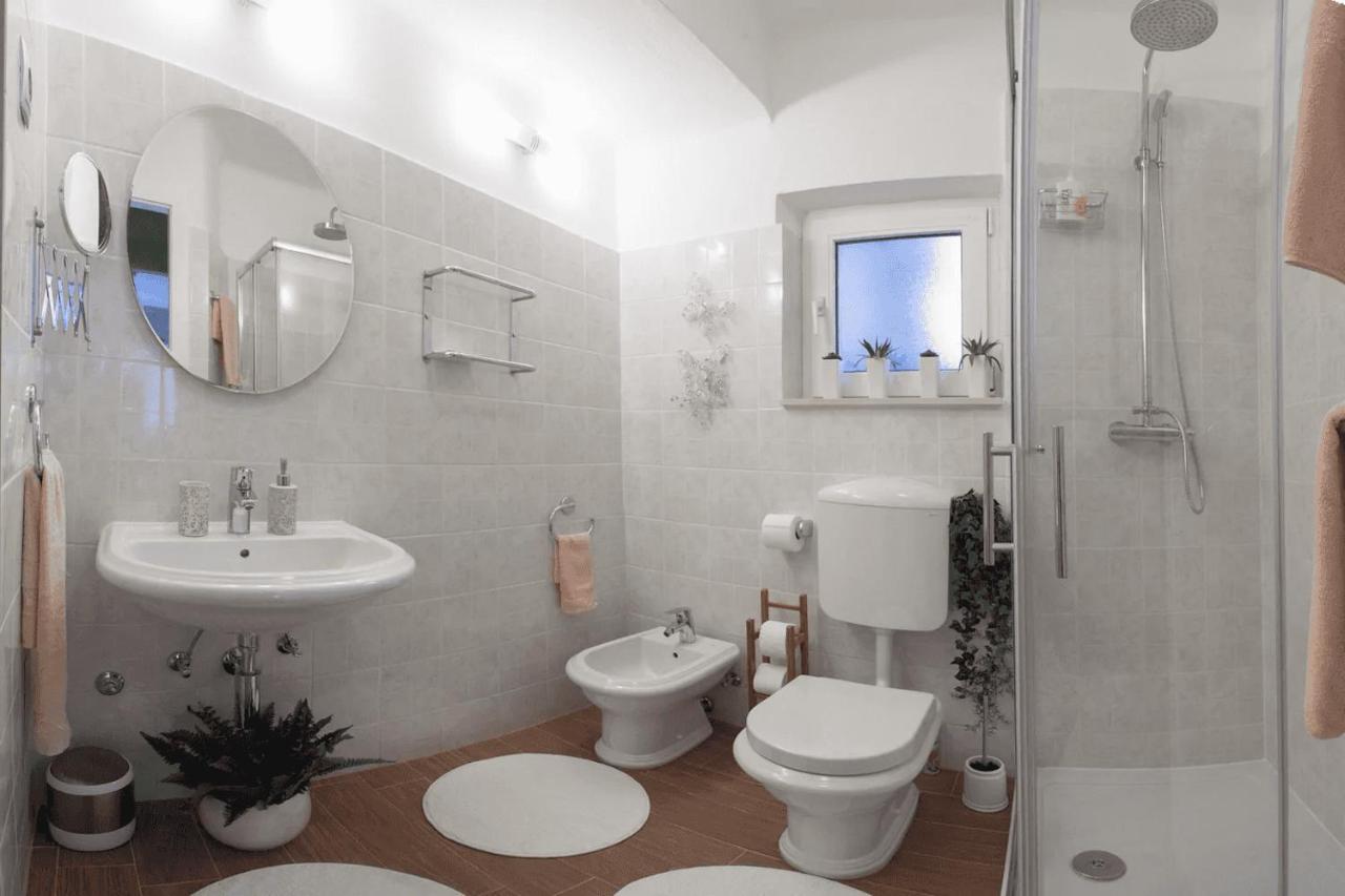 Beach Apartment Butterfly With Sea View Σπλιτ Εξωτερικό φωτογραφία
