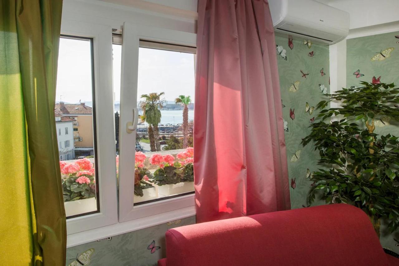 Beach Apartment Butterfly With Sea View Σπλιτ Εξωτερικό φωτογραφία