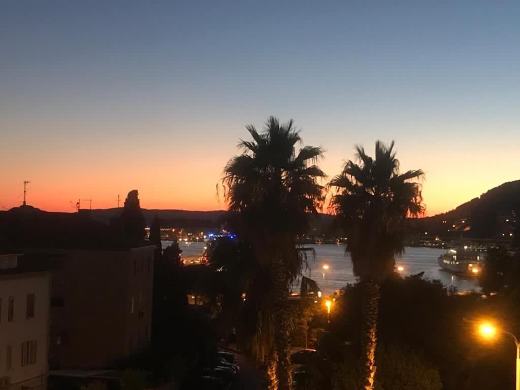 Beach Apartment Butterfly With Sea View Σπλιτ Εξωτερικό φωτογραφία